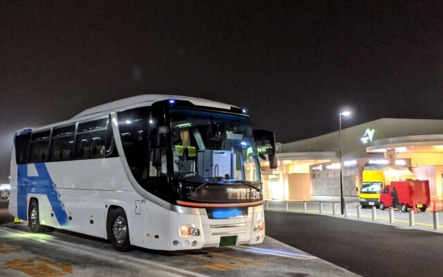 焼津からディズニーに行く深夜バスのイメージ